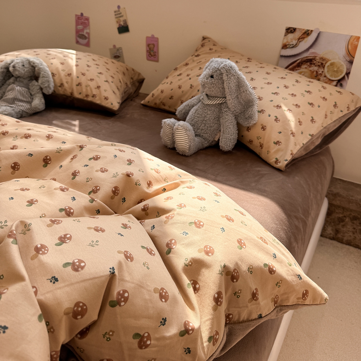 91家纺网 家纺一手货源 找家纺 怡家居 2025新款秋冬保暖全棉加绒四件套 小蘑菇