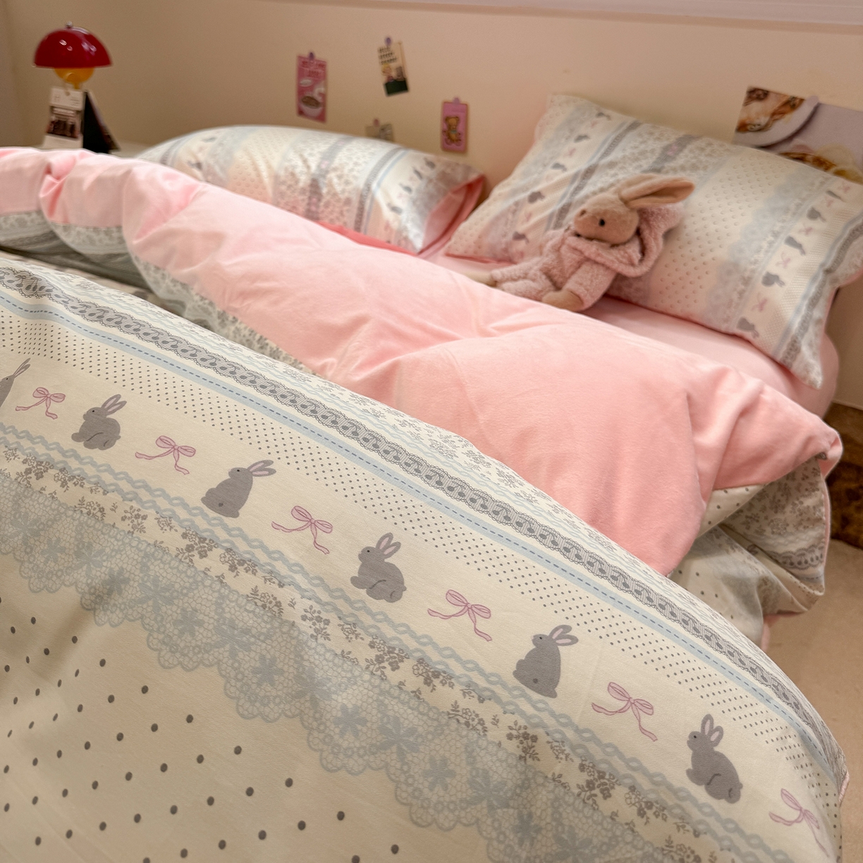 91家纺网 家纺一手货源 找家纺 怡家居 2025新款秋冬保暖全棉加绒四件套 花边兔