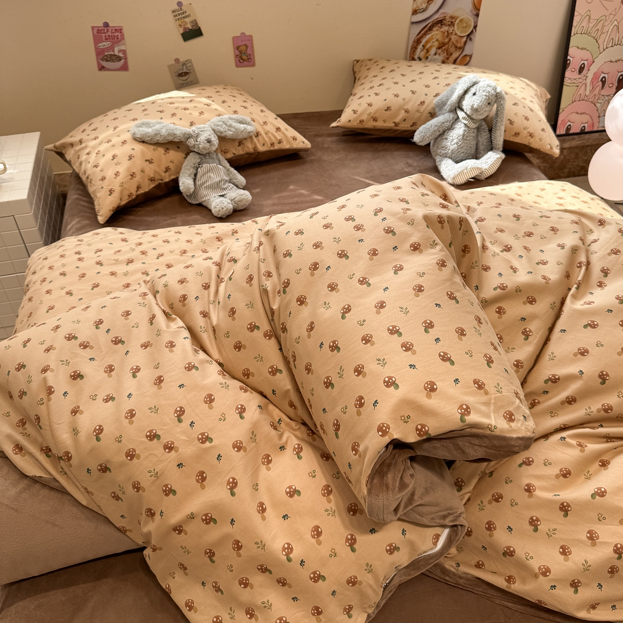 91家纺网 家纺一手货源 找家纺 怡家居 2025新款秋冬保暖全棉加绒四件套 小蘑菇