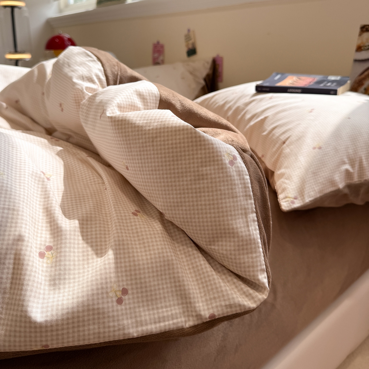 91家纺网 家纺一手货源 找家纺 怡家居 2025新款秋冬保暖全棉加绒四件套 小红果-咖