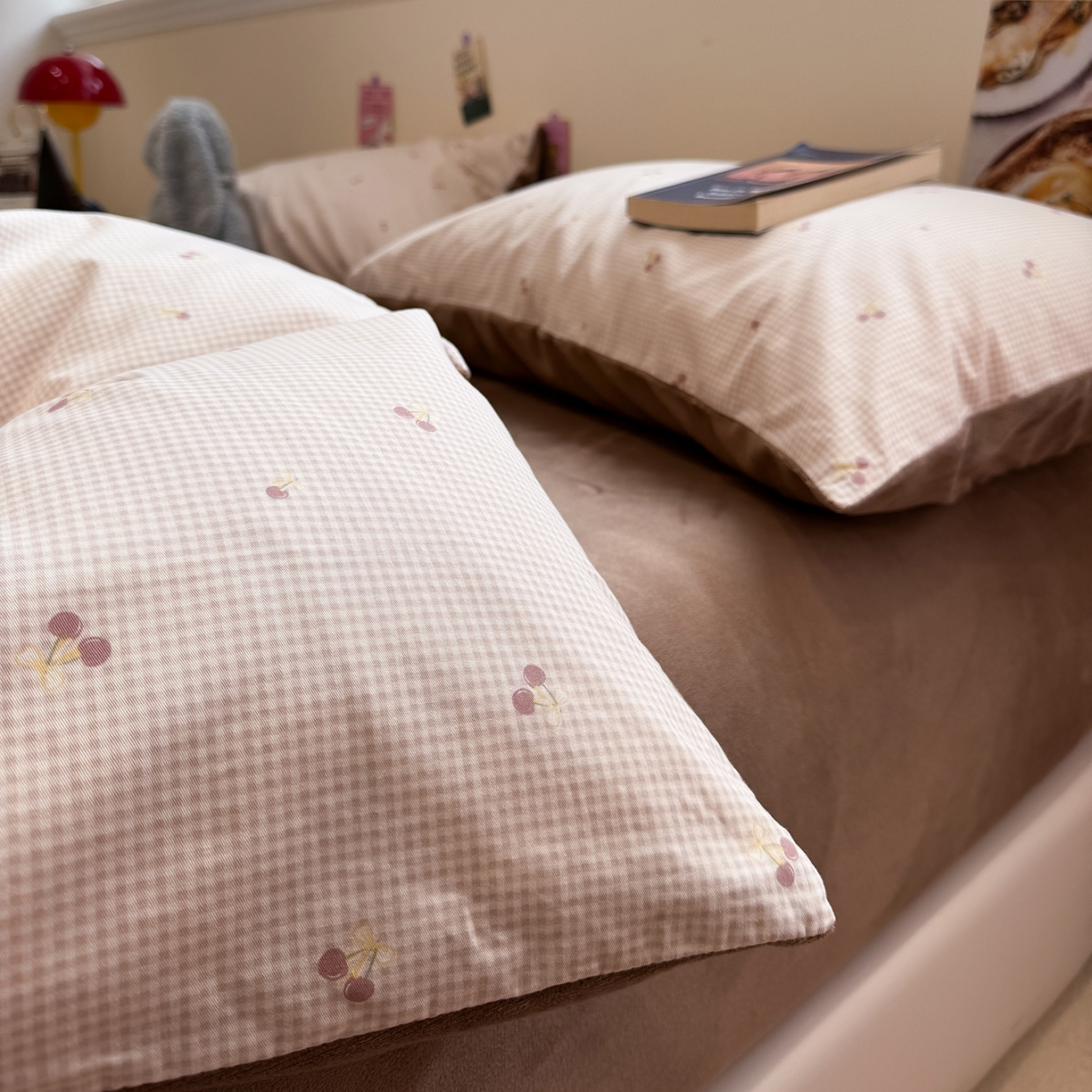 91家纺网 家纺一手货源 找家纺 怡家居 2025新款秋冬保暖全棉加绒四件套 小红果-咖