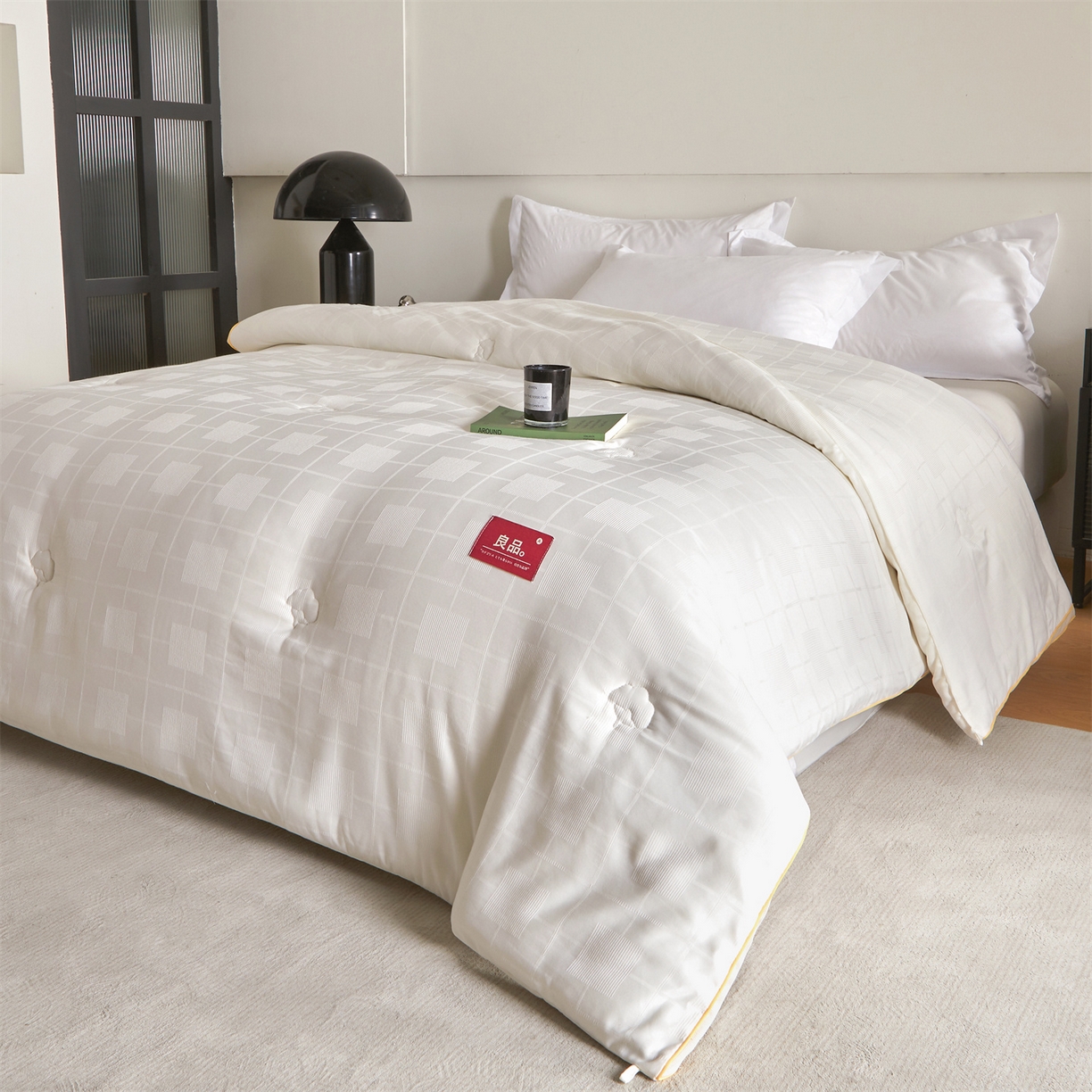 91家纺网 家纺一手货源 找家纺 梵蒂莎 2025新款提莱雅棉花素眠居被秋冬被被子被芯-场景一 素眠居-橘黄