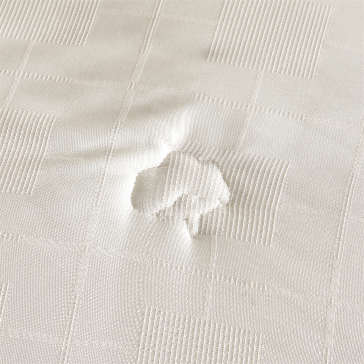 91家纺网 家纺一手货源 找家纺 梵蒂莎 2025新款提莱雅棉花素眠居被秋冬被被子被芯-场景一 素眠居-橘黄