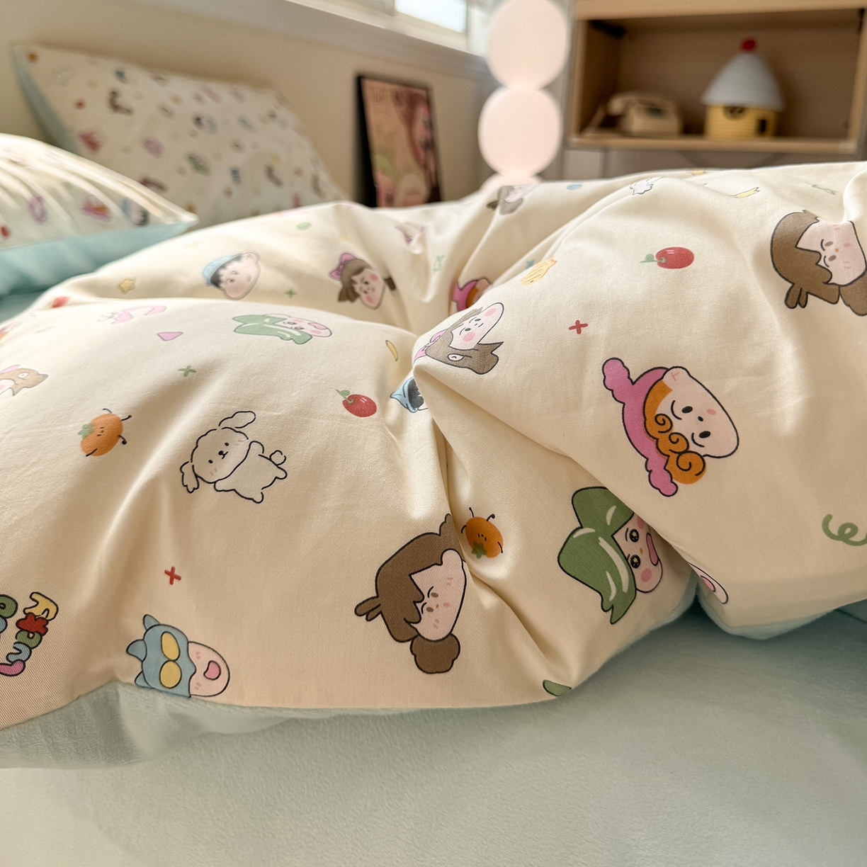 91家纺网 家纺一手货源 找家纺 怡家居 2025新款秋冬保暖全棉加绒四件套 蜡笔小新