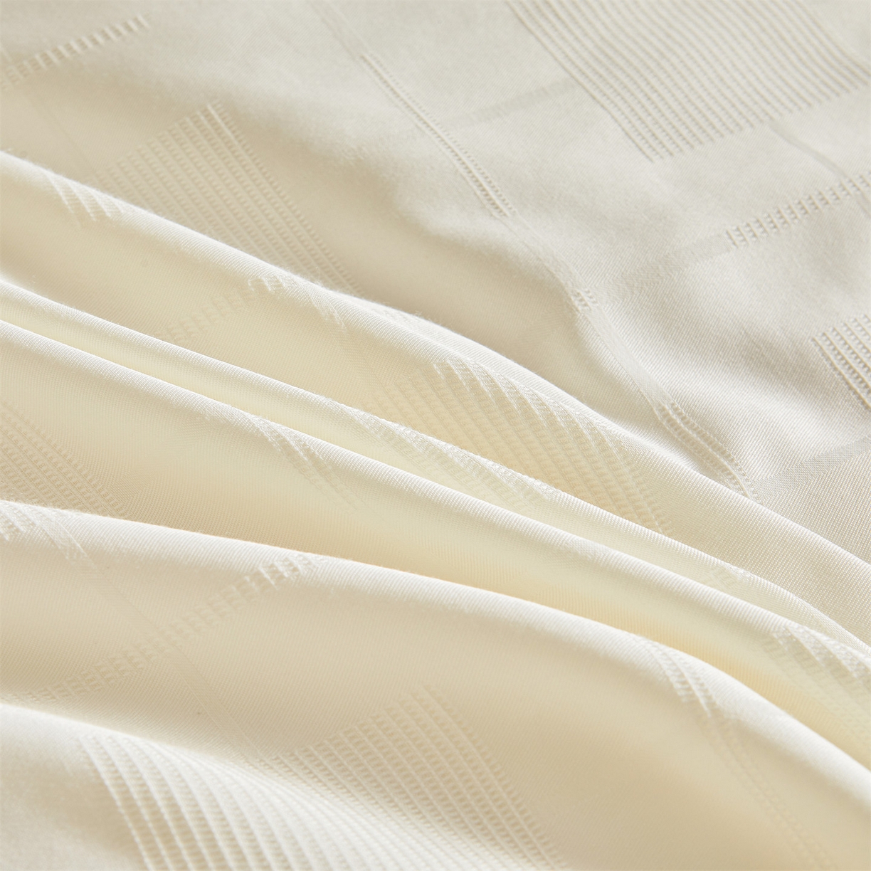 91家纺网 家纺一手货源 找家纺 （总）梵蒂莎 2025新款提莱雅棉花被秋冬逸格被被子被芯-场景二