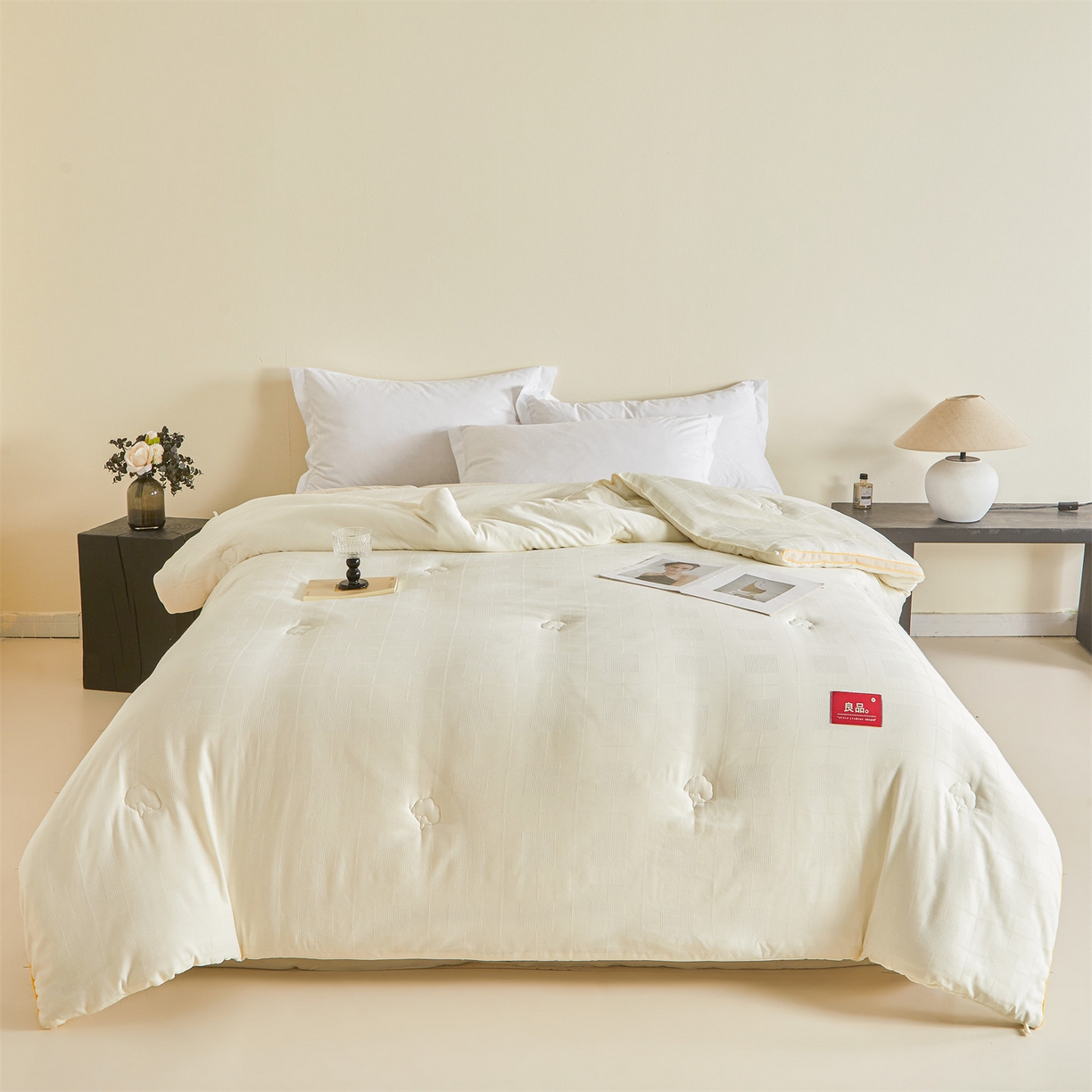 91家纺网 家纺一手货源 找家纺 梵蒂莎 2025新款提莱雅棉花被秋冬逸格被被子被芯-场景二 逸格-鹅黄