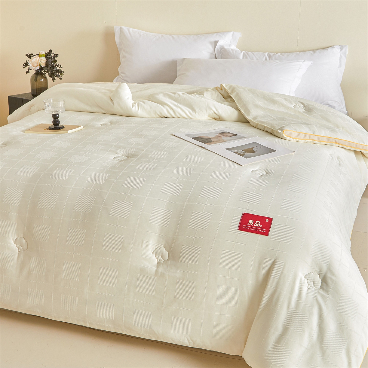 91家纺网 家纺一手货源 找家纺 梵蒂莎 2025新款提莱雅棉花被秋冬逸格被被子被芯-场景二 逸格-鹅黄