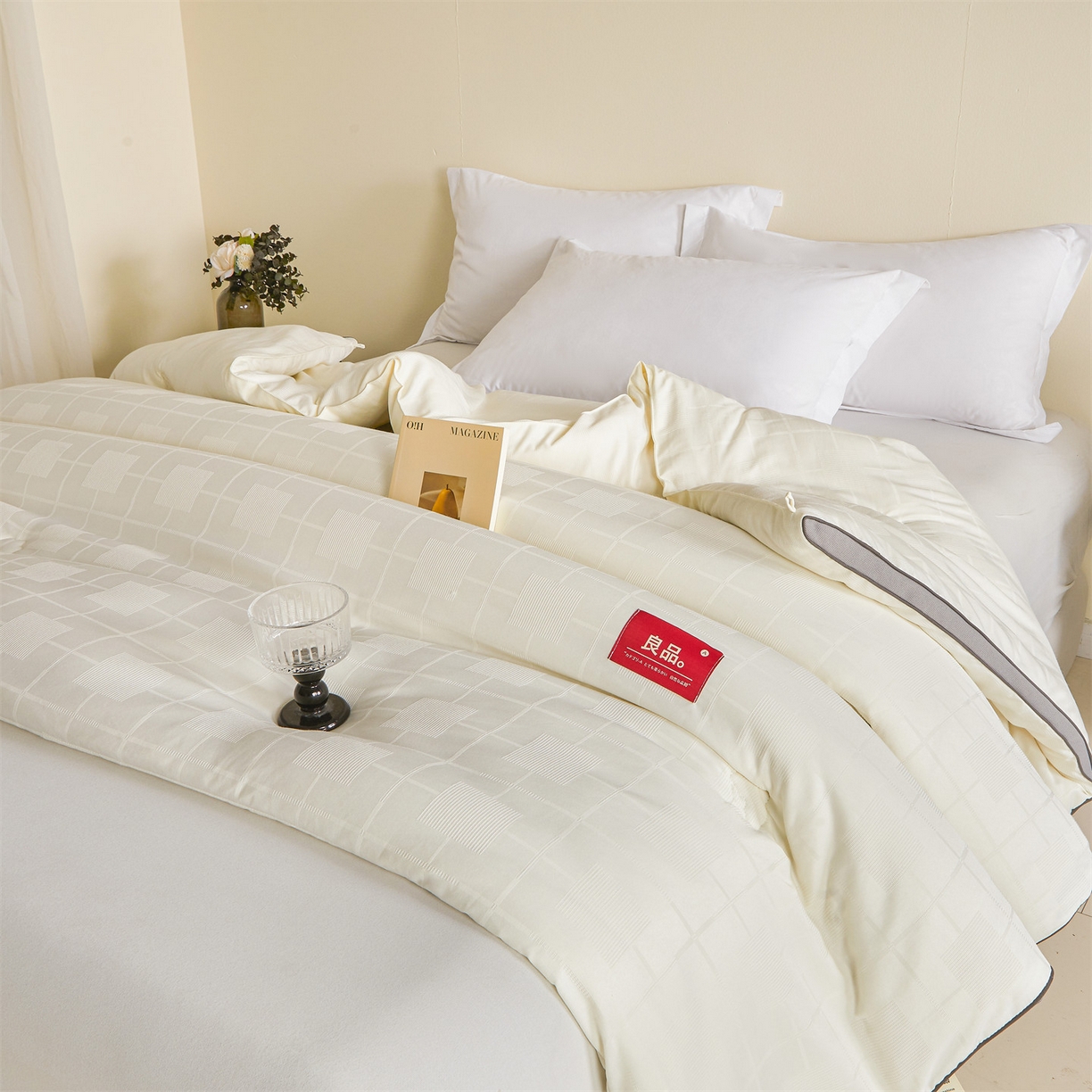 91家纺网 家纺一手货源 找家纺 梵蒂莎 2025新款提莱雅棉花被秋冬逸格被被子被芯-场景二 逸格-浅灰