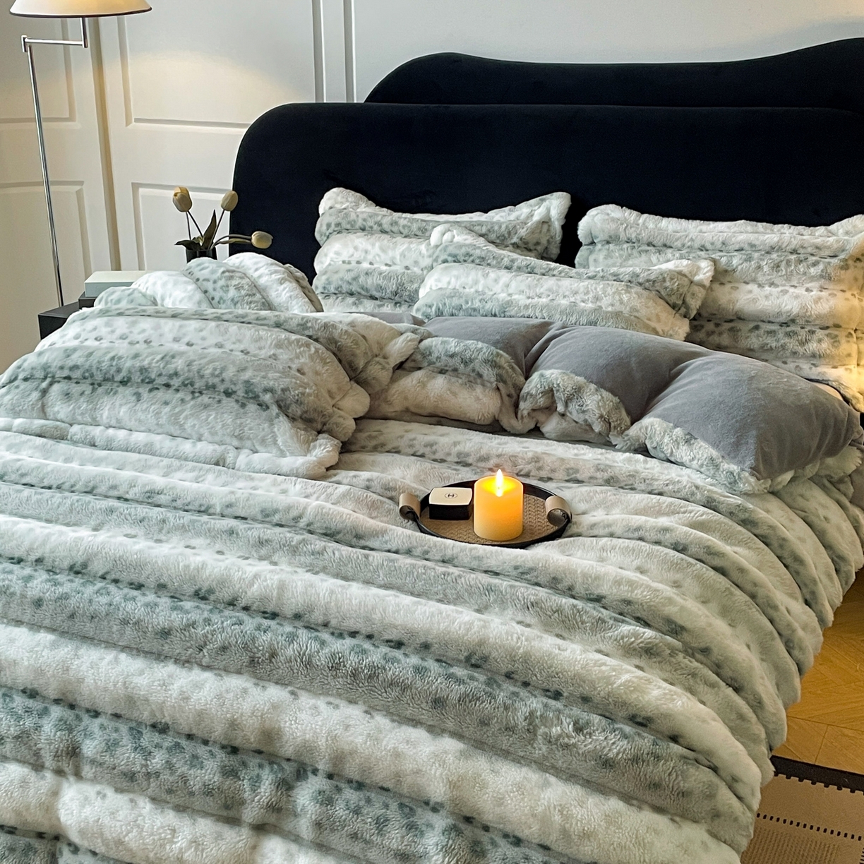 91家纺网 家纺一手货源 找家纺 典曼家纺 2025新款加厚保暖兔绒四件套-豹纹系列 豹纹-绿条