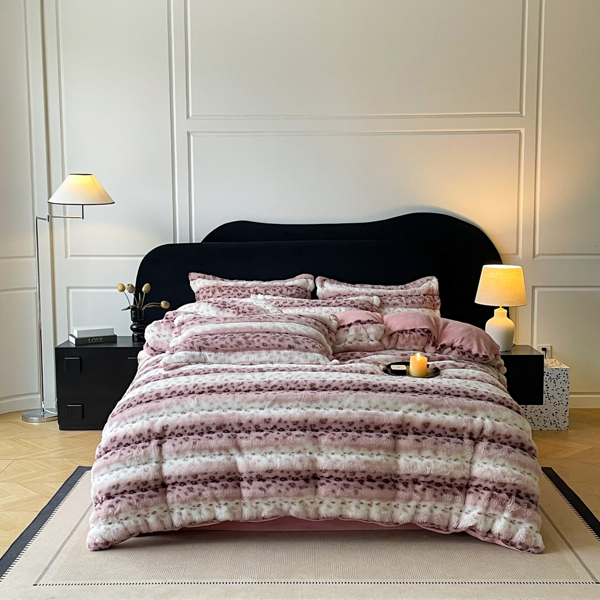 91家纺网 家纺一手货源 找家纺 典曼家纺 2025新款加厚保暖兔绒四件套-豹纹系列 豹纹-紫条