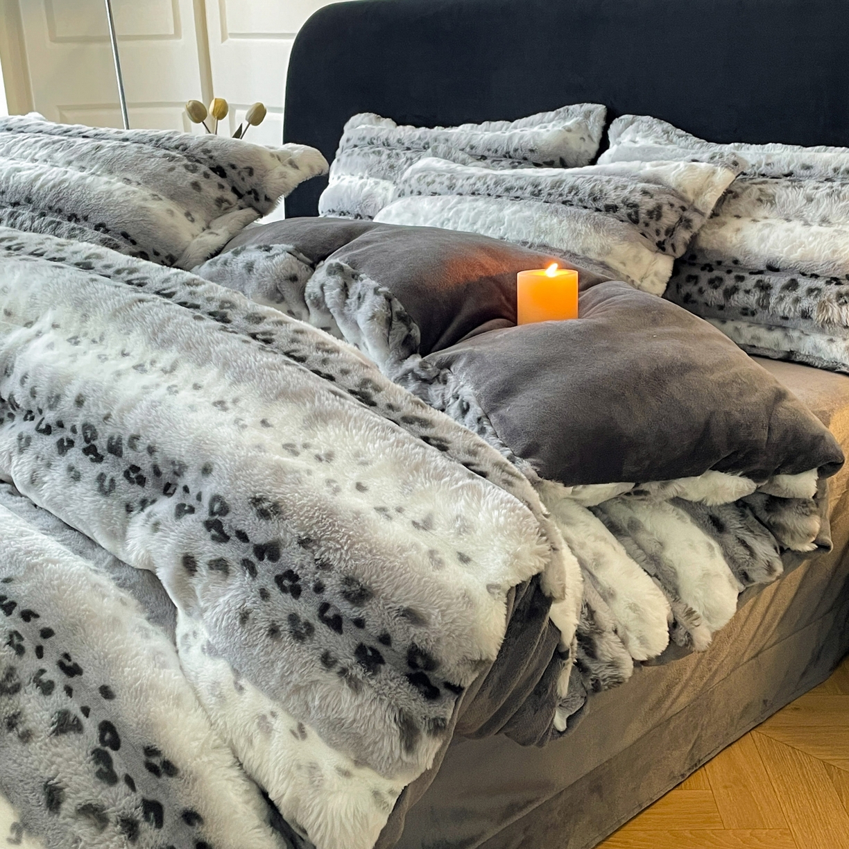 91家纺网 家纺一手货源 找家纺 典曼家纺 2025新款加厚保暖兔绒四件套-豹纹系列 豹纹-灰条