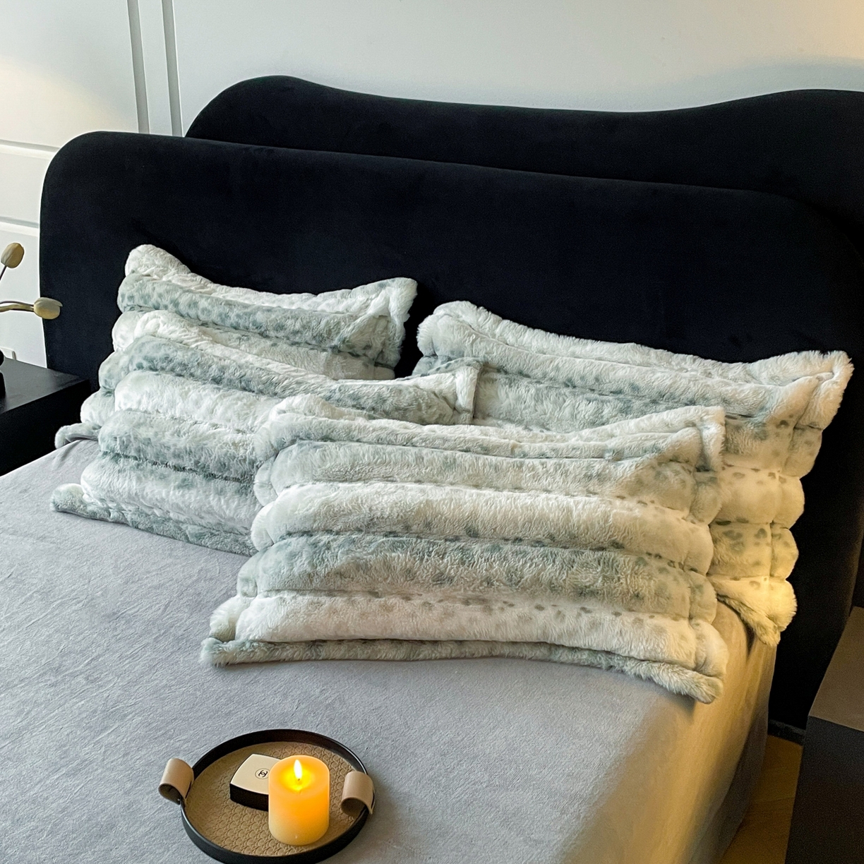 91家纺网 家纺一手货源 找家纺 典曼家纺 2025新款加厚保暖兔绒四件套-豹纹系列 豹纹-绿条