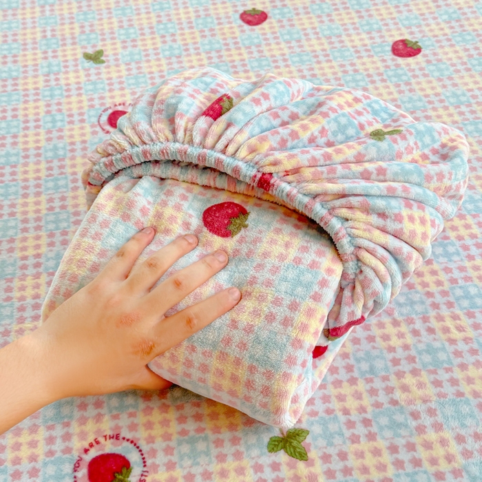 91家纺网 家纺一手货源 找家纺 （总）澜妃 2025新款高克重软软糯糯牛奶绒单床笠CL系列（小红书推荐）