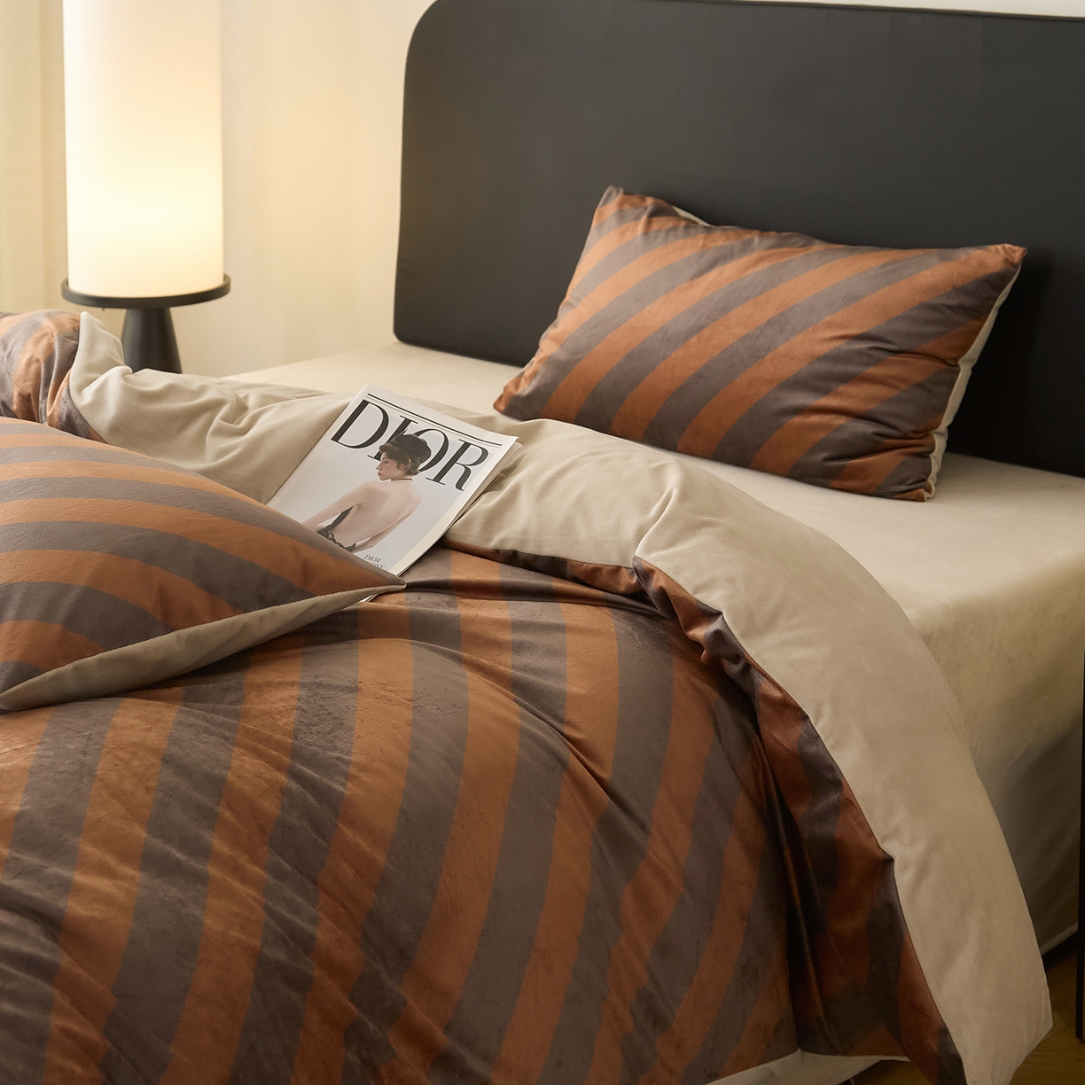 91家纺网 家纺一手货源 找家纺 （总）ONE TWO ONE 121 【德芙绒】【总共有21个颜色陆续上新】2025秋冬新款牛奶绒德芙绒宝宝绒婴儿绒短毛绒四件套床单被套【未来大热款】【提供买家秀】 会员-10 控价标准258 加大2