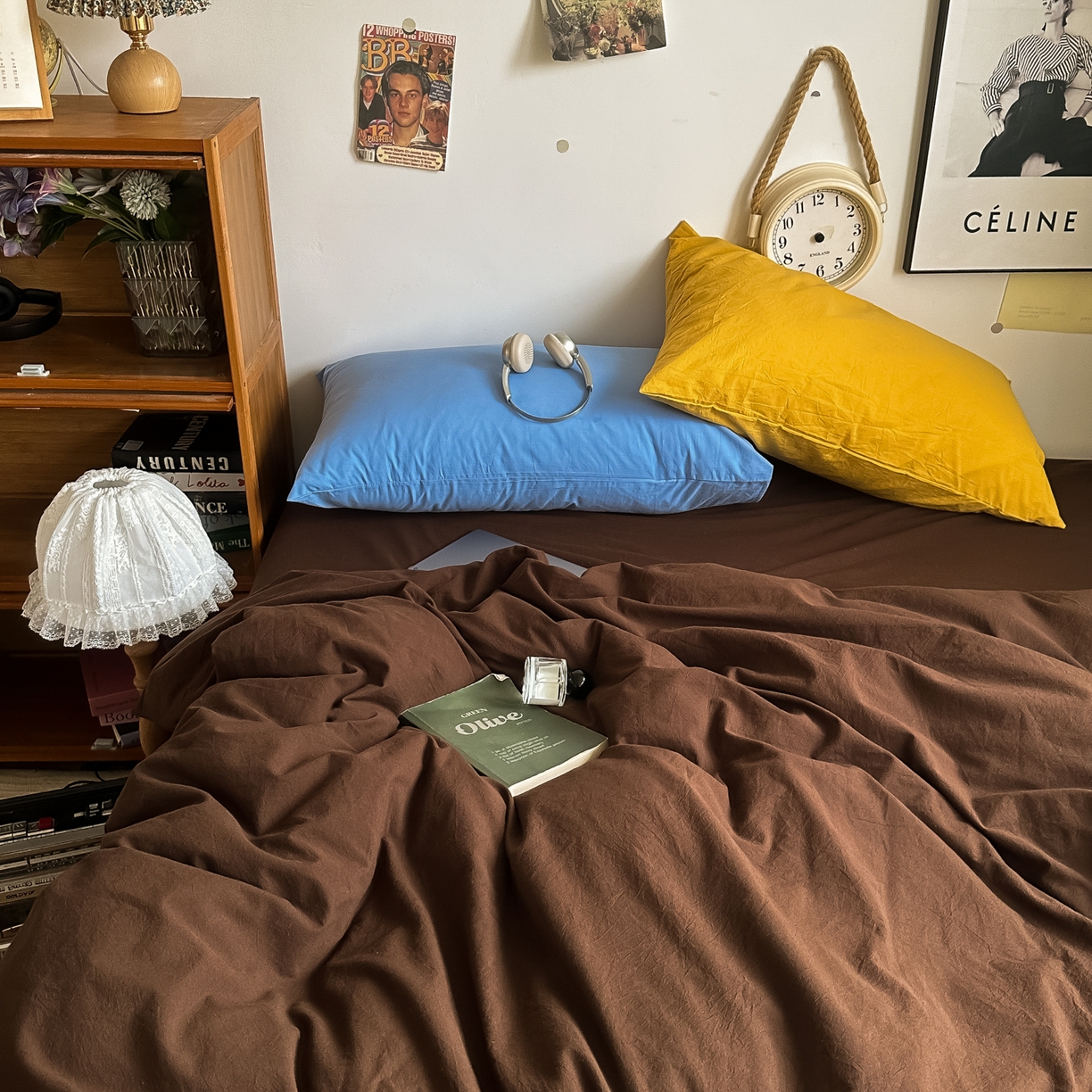 91家纺网 家纺一手货源 找家纺 对白 2025新款全棉纯棉色织水洗棉四件套-纯色摩卡 摩卡（枕套鸢尾蓝+姜黄）