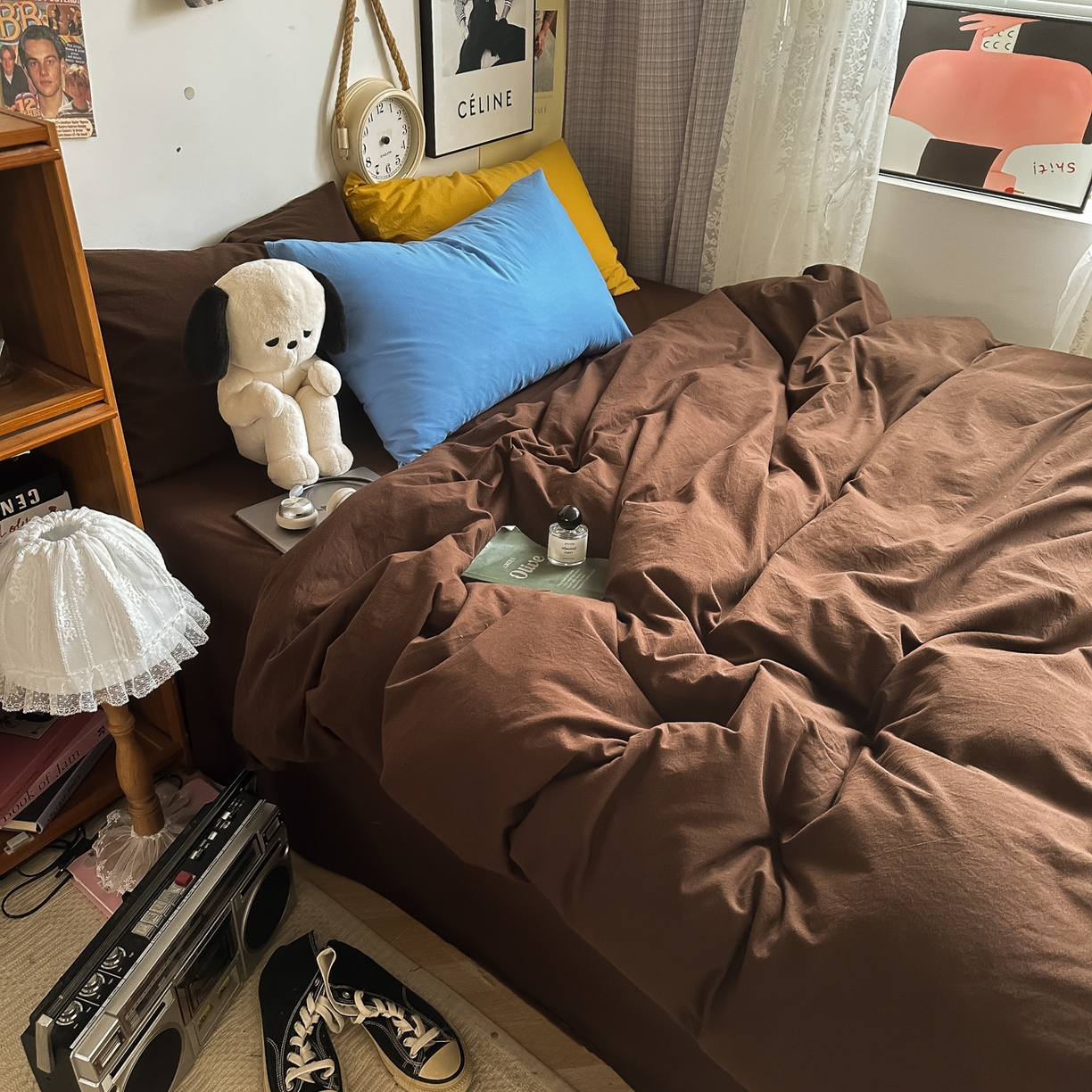 91家纺网 家纺一手货源 找家纺 对白 2025新款全棉纯棉色织水洗棉四件套-纯色摩卡 摩卡（枕套鸢尾蓝）