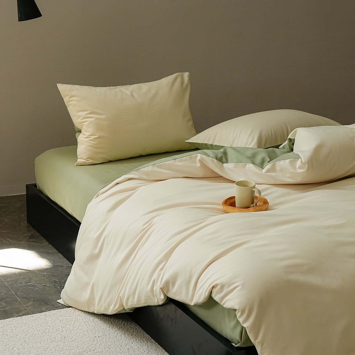 91家纺网 家纺一手货源 找家纺 禾时 2025新款A类全棉贡缎磨毛纯色四件套（礼盒包装）-风格1 林昔