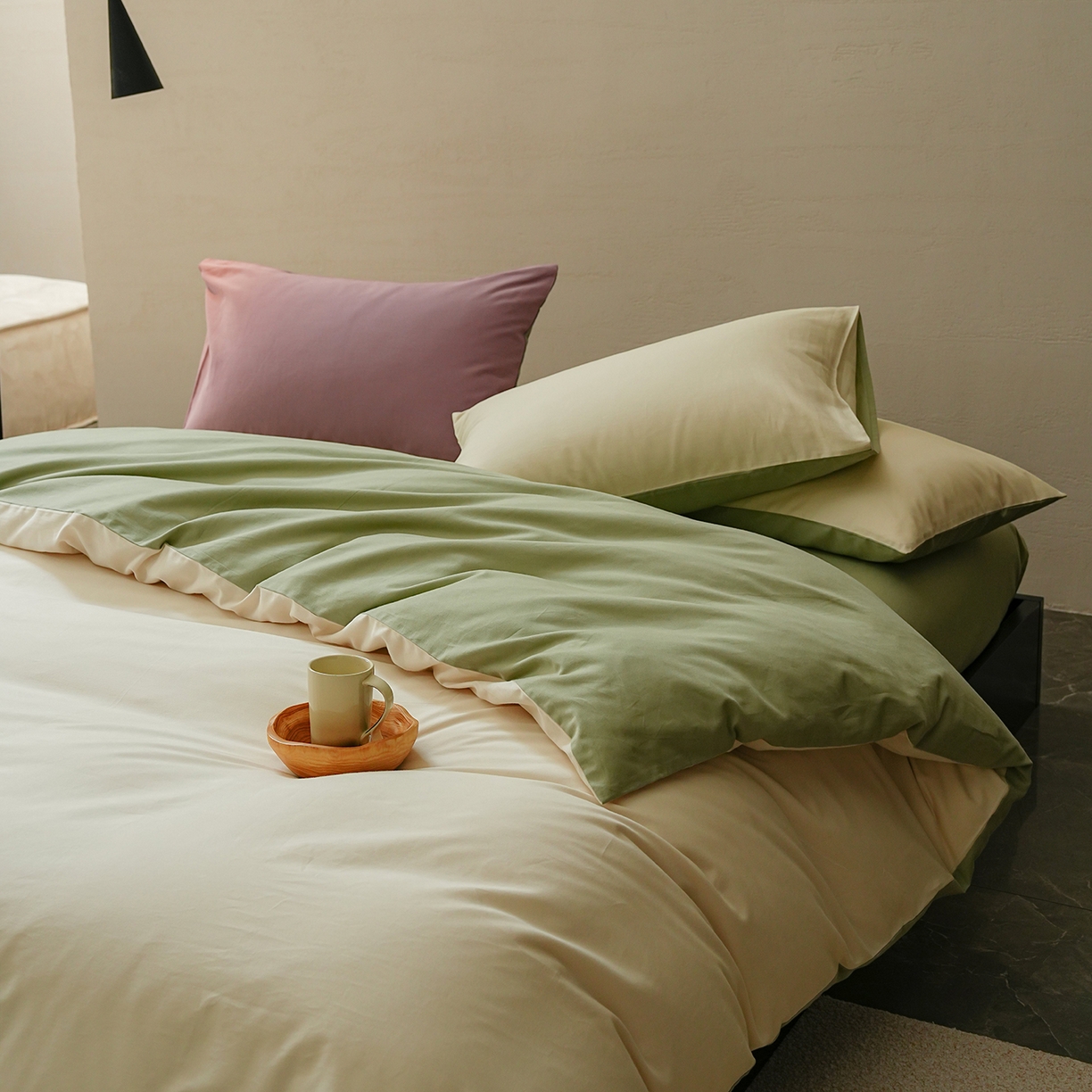 91家纺网 家纺一手货源 找家纺 禾时 2025新款A类全棉贡缎磨毛纯色四件套（礼盒包装）-风格1 林昔