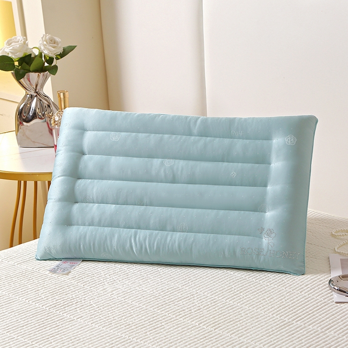 91家纺网 家纺一手货源 找家纺 （总）仁宇枕业 2025新款新品大红红色粉色钻石玫瑰定型低枕头枕芯