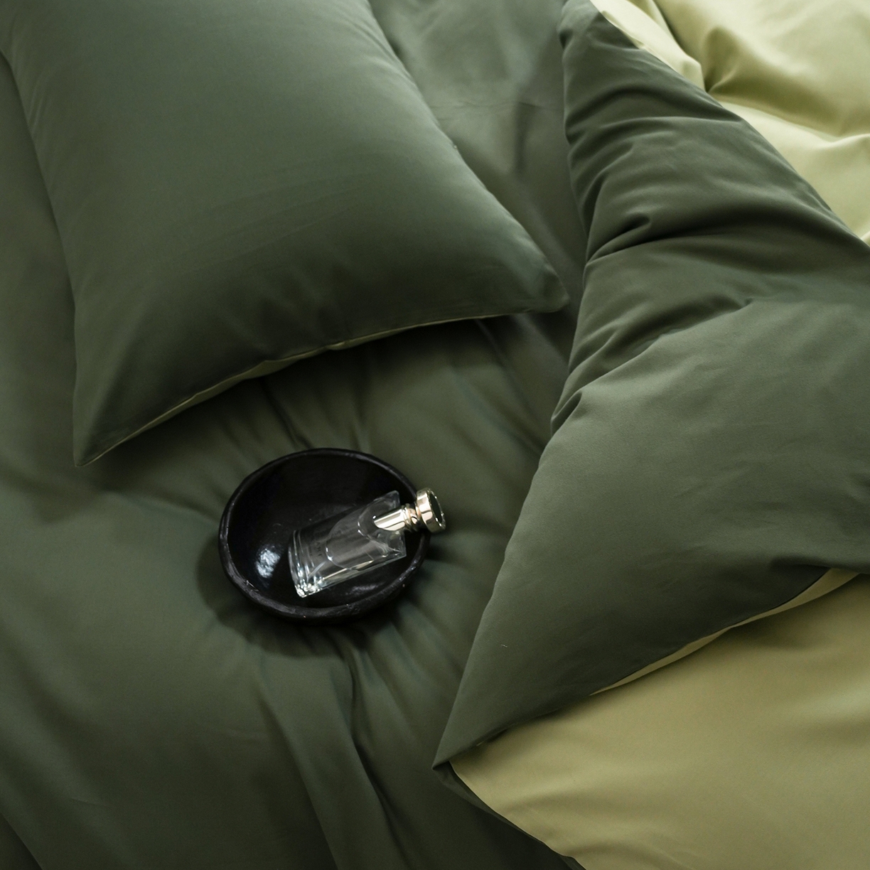 91家纺网 家纺一手货源 找家纺 禾时 2025新款A类全棉贡缎磨毛纯色四件套（礼盒包装）-风格1 木森