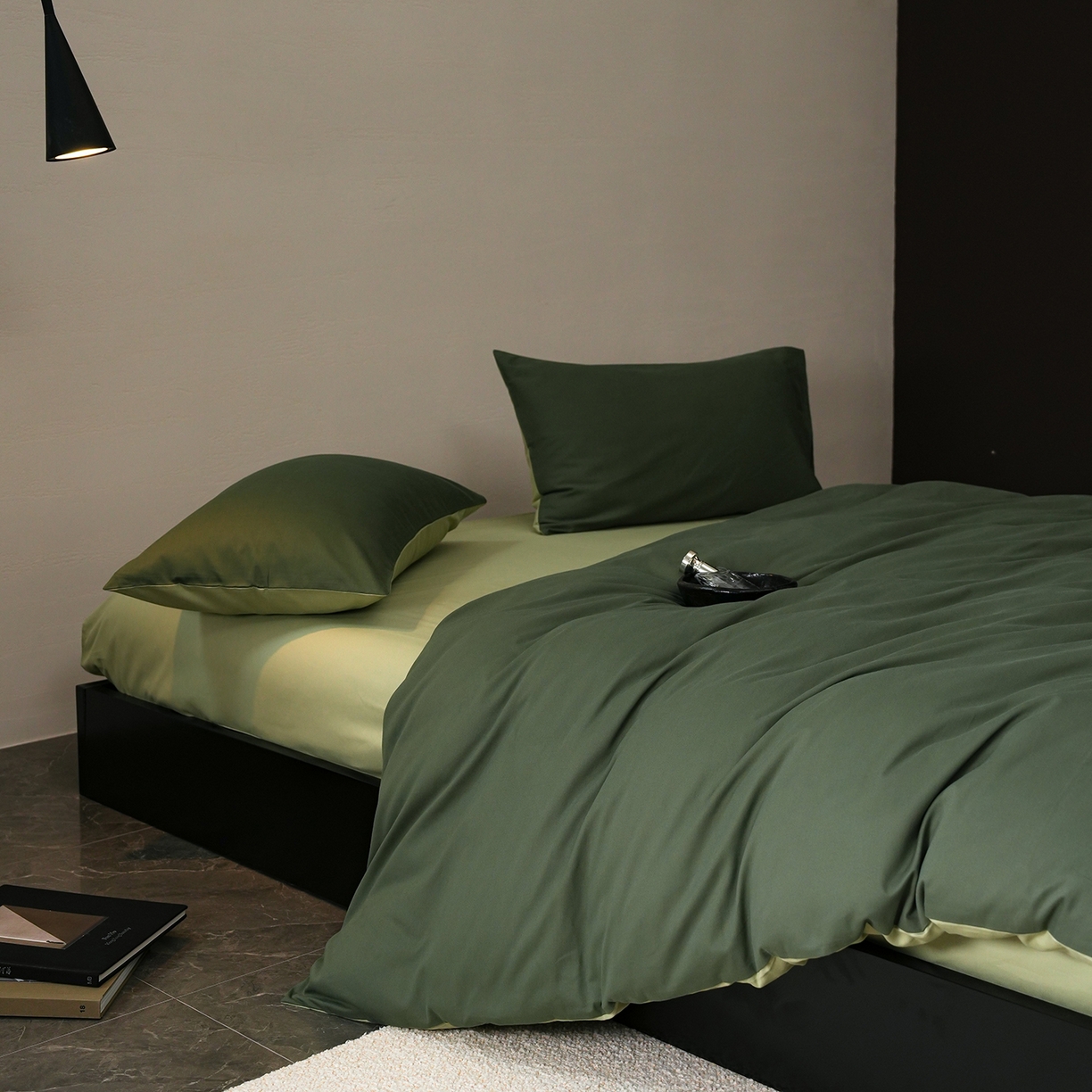 91家纺网 家纺一手货源 找家纺 禾时 2025新款A类全棉贡缎磨毛纯色四件套（礼盒包装）-风格1 木森