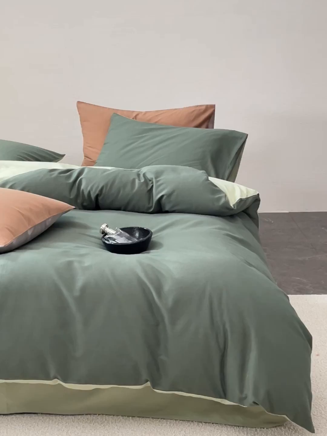 91家纺网 家纺一手货源 找家纺 禾时 2025新款A类全棉贡缎磨毛纯色四件套（礼盒包装）-风格1 木森