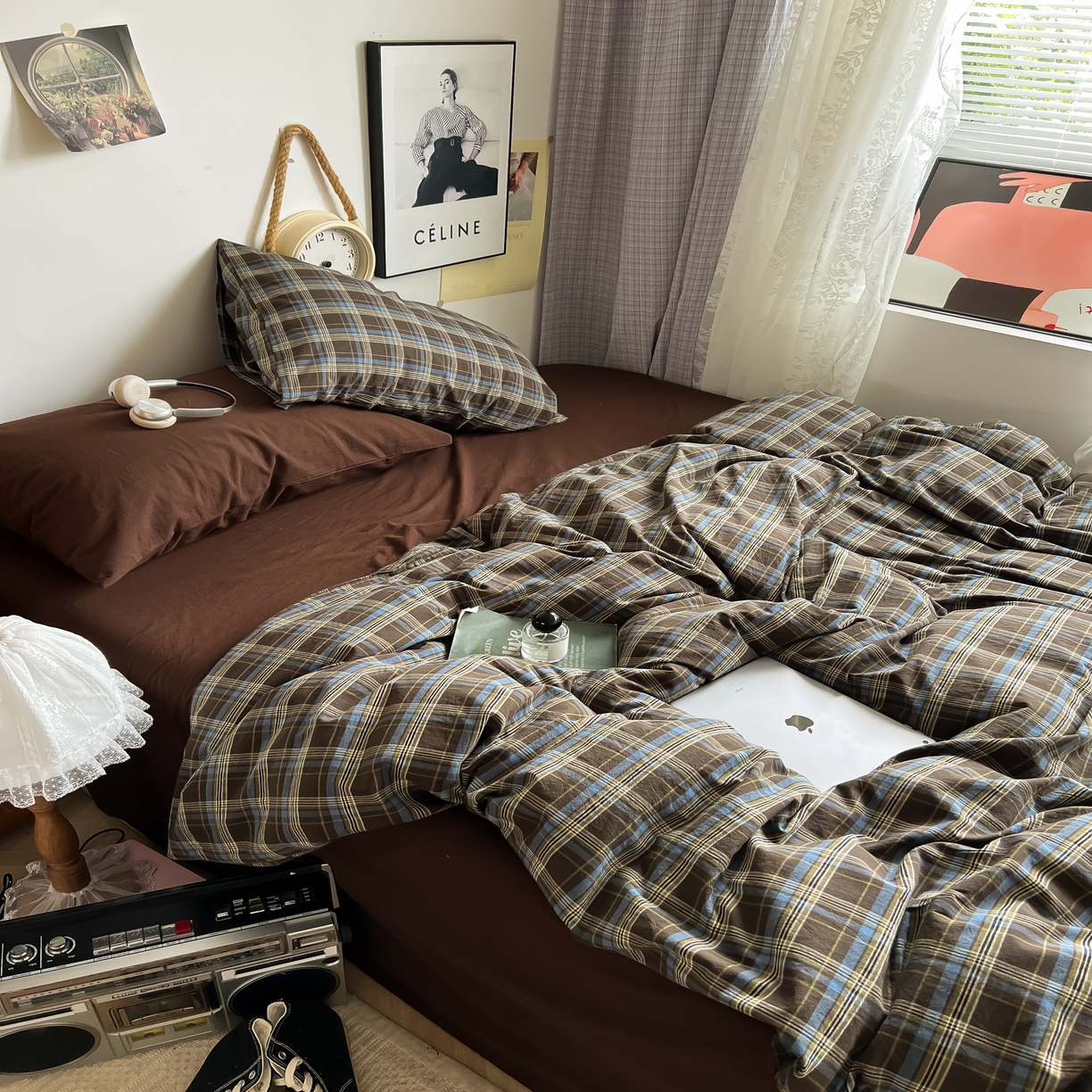 91家纺网 家纺一手货源 找家纺 对白 2025新款全棉纯棉色织水洗棉四件套-莱伊小镇 莱伊小镇（枕套格子+姜黄）