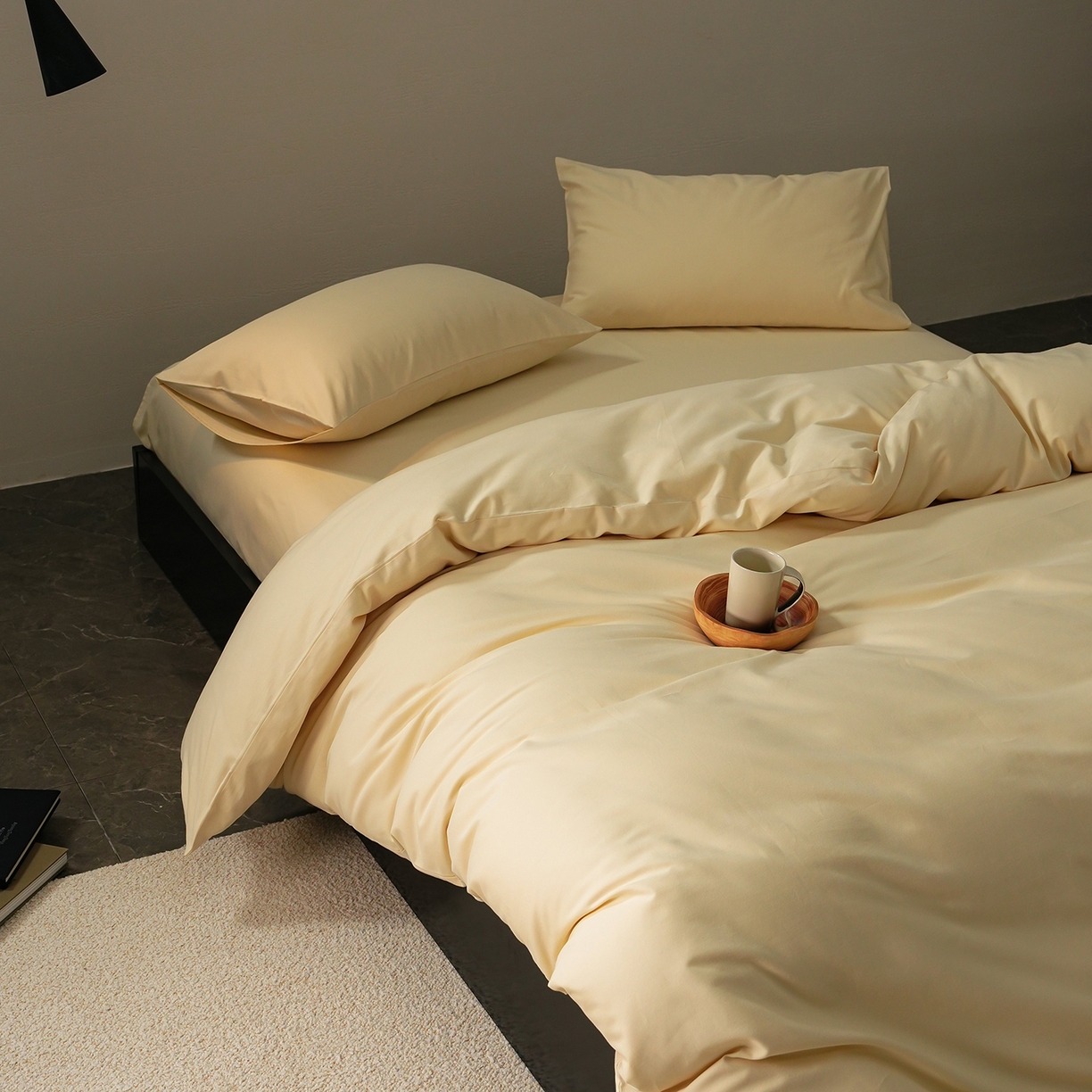 91家纺网 家纺一手货源 找家纺 禾时 2025新款A类全棉贡缎磨毛纯色四件套（礼盒包装）-风格1 奶昔