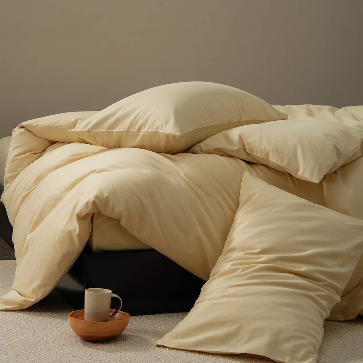 91家纺网 家纺一手货源 找家纺 禾时 2025新款A类全棉贡缎磨毛纯色四件套（礼盒包装）-风格1 奶昔