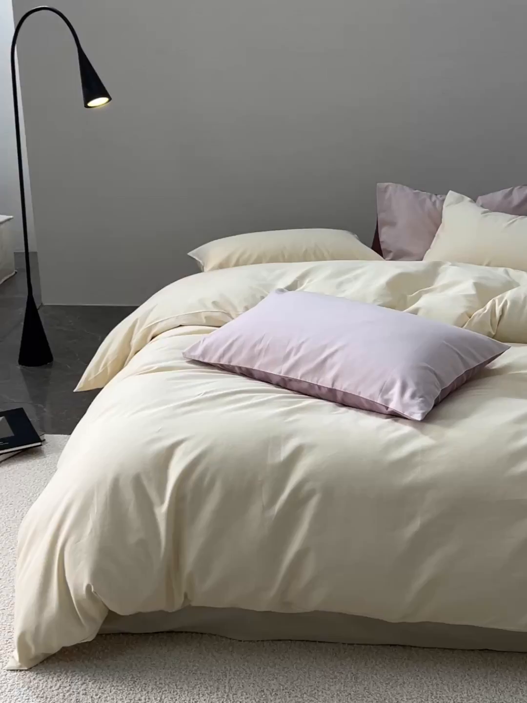 91家纺网 家纺一手货源 找家纺 禾时 2025新款A类全棉贡缎磨毛纯色四件套（礼盒包装）-风格1 奶昔