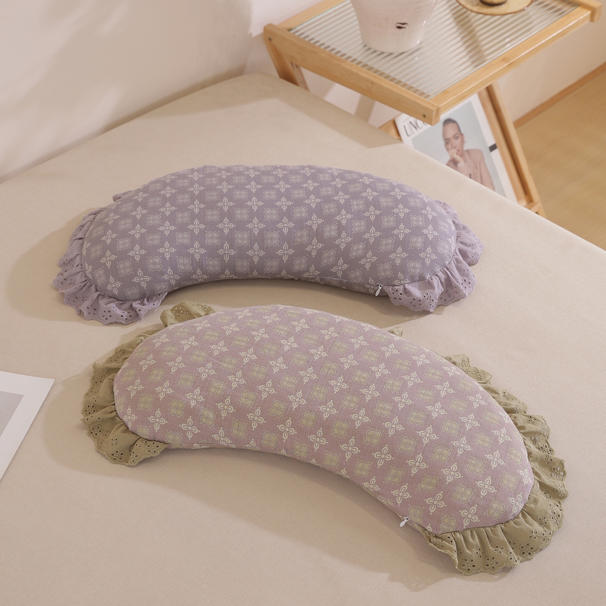 91家纺网 家纺一手货源 找家纺 （总）仁宇枕业 2025新款新品全棉双层纱花边月牙全荞麦枕头枕芯