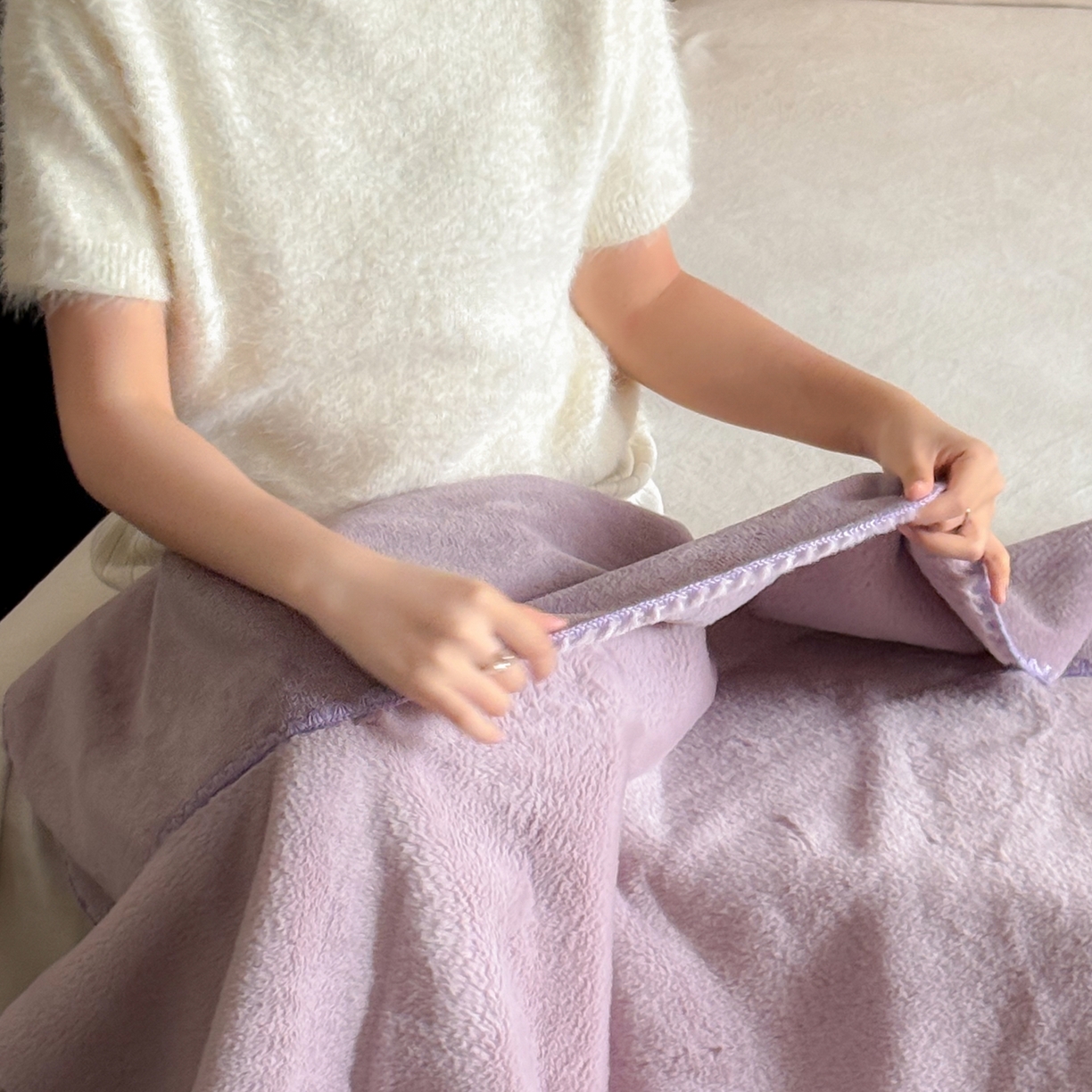 91家纺网 家纺一手货源 找家纺 ONE TWO ONE 121 2025新款兔绒毛毯子披肩办公室午睡空调沙发毯冬季加厚珊瑚绒盖毯牛奶绒【会员-5】 【提供买家秀】 控价 88/ 138/158/188 曼藤紫