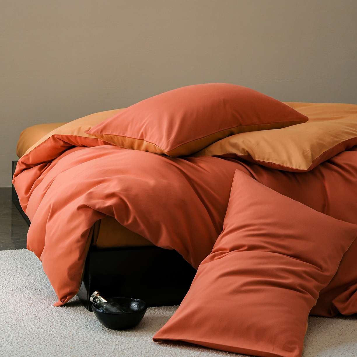 91家纺网 家纺一手货源 找家纺 禾时 2025新款A类全棉贡缎磨毛纯色四件套（礼盒包装）-风格1 暖阳