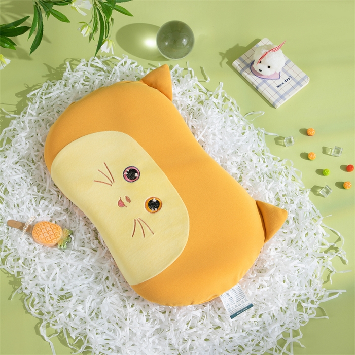 91家纺网 家纺一手货源 找家纺 （总）仁宇枕业 2025新款新品水晶绒儿童卡通记忆枕头淘气猫记忆枕头枕芯