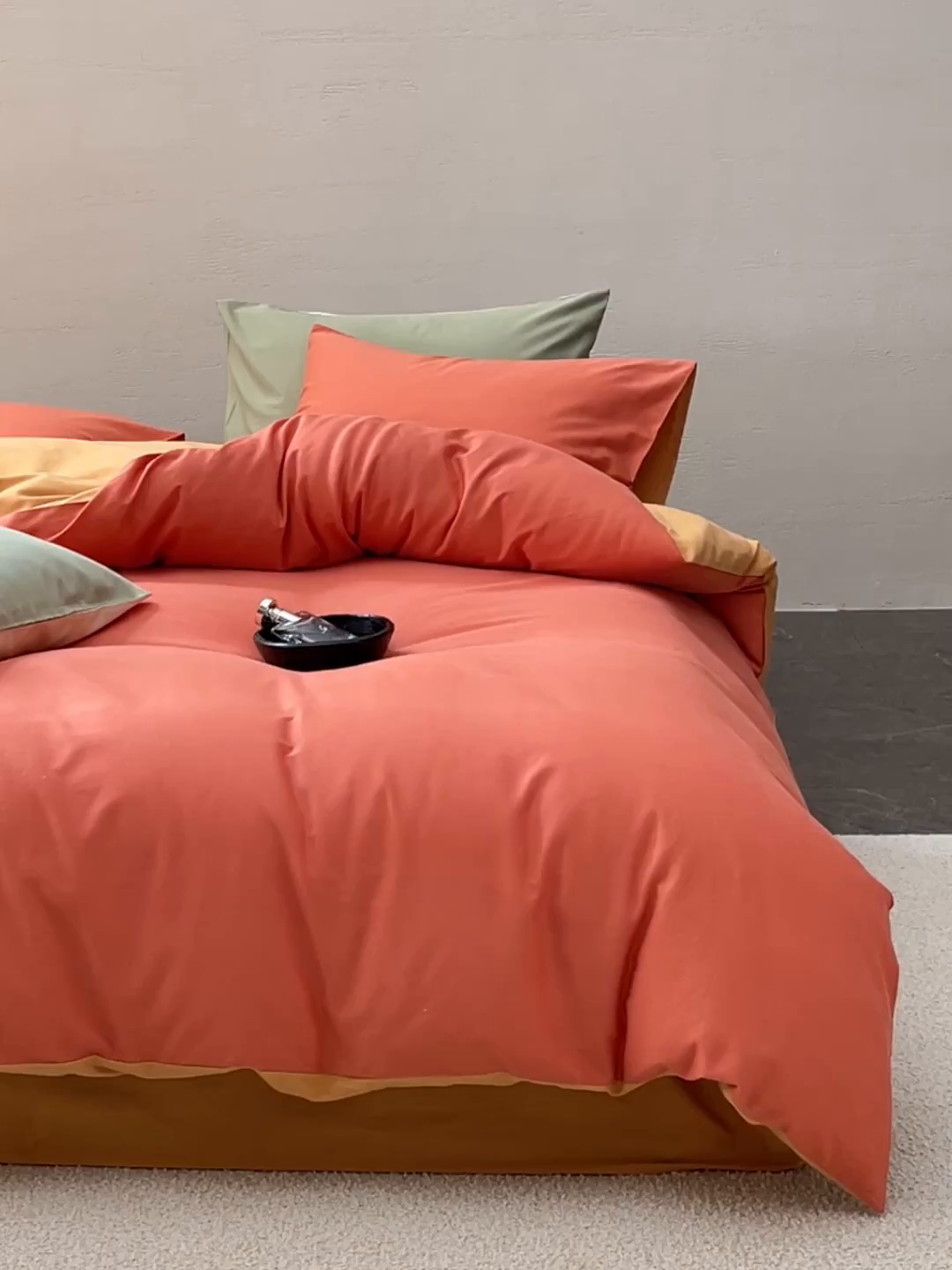91家纺网 家纺一手货源 找家纺 禾时 2025新款A类全棉贡缎磨毛纯色四件套（礼盒包装）-风格1 暖阳
