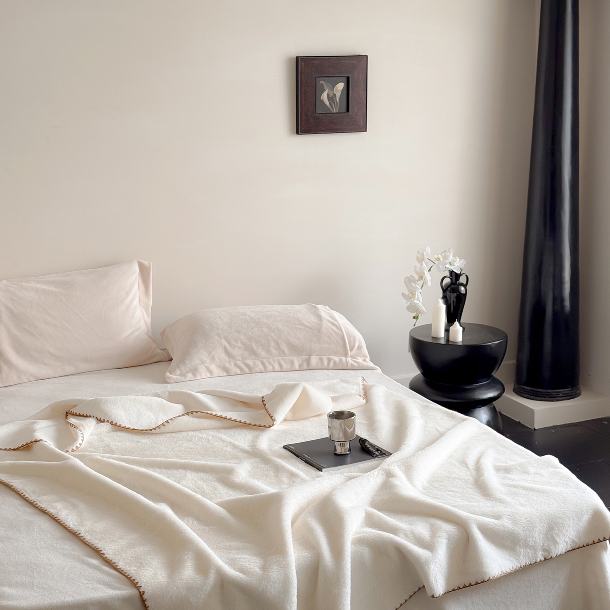 91家纺网 家纺一手货源 找家纺 ONE TWO ONE 121 2025新款兔绒毛毯子披肩办公室午睡空调沙发毯冬季加厚珊瑚绒盖毯牛奶绒【会员-5】 【提供买家秀】 控价 88/ 138/158/188 纯净白