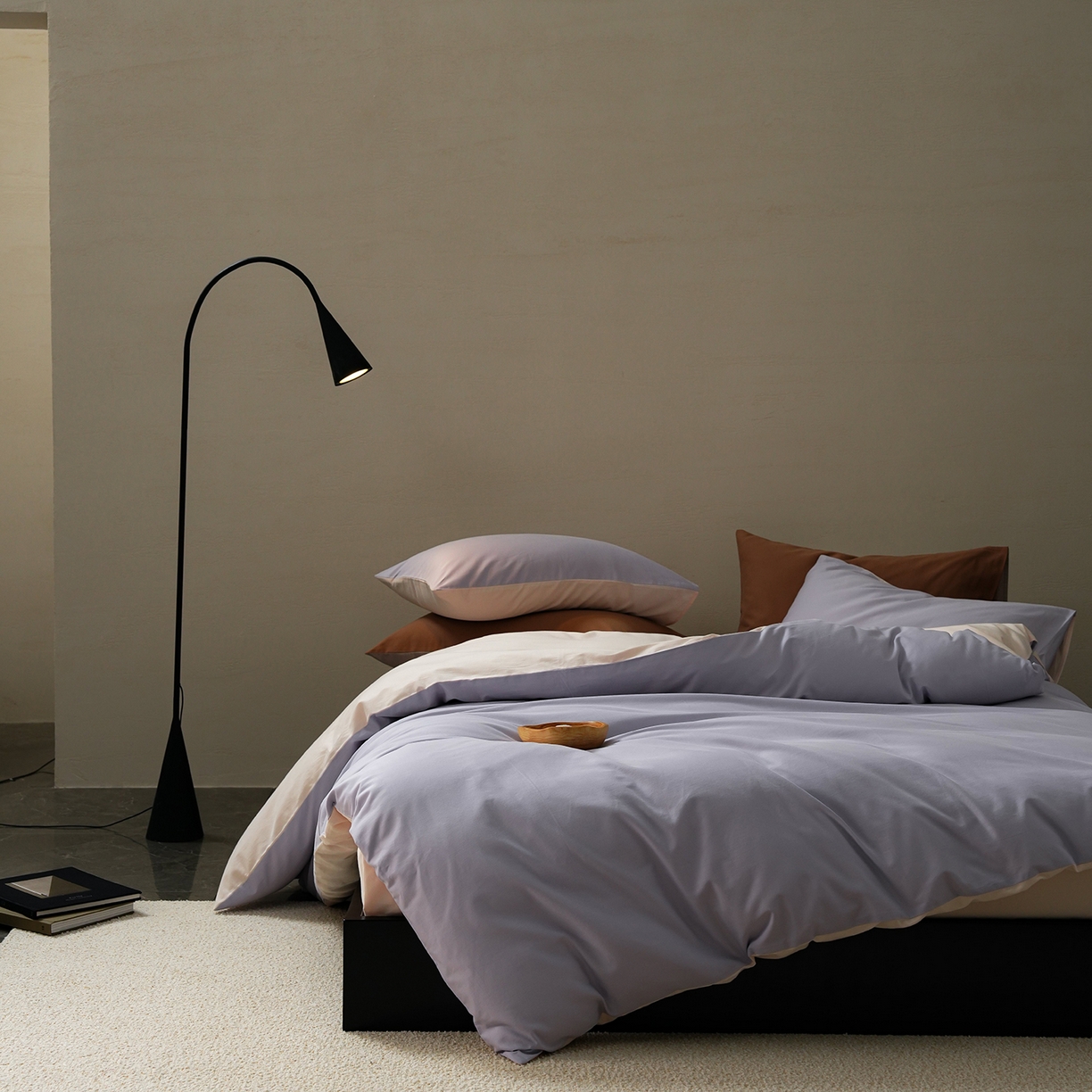 91家纺网 家纺一手货源 找家纺 禾时 2025新款A类全棉贡缎磨毛纯色四件套（礼盒包装）-风格1 森屿