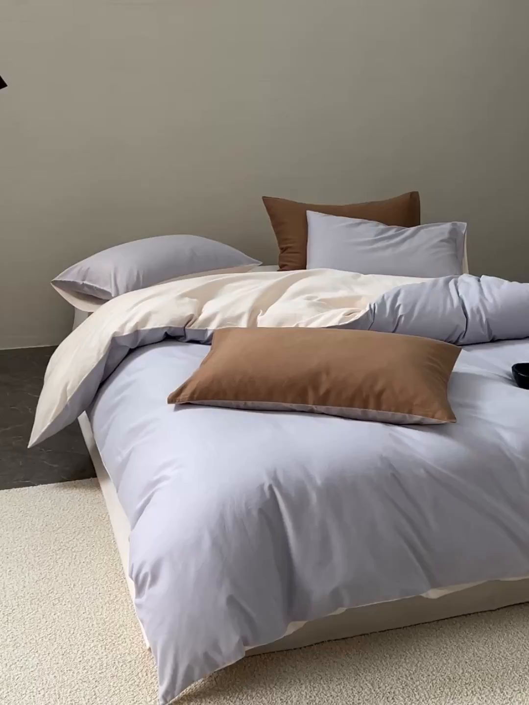 91家纺网 家纺一手货源 找家纺 禾时 2025新款A类全棉贡缎磨毛纯色四件套（礼盒包装）-风格1 森屿