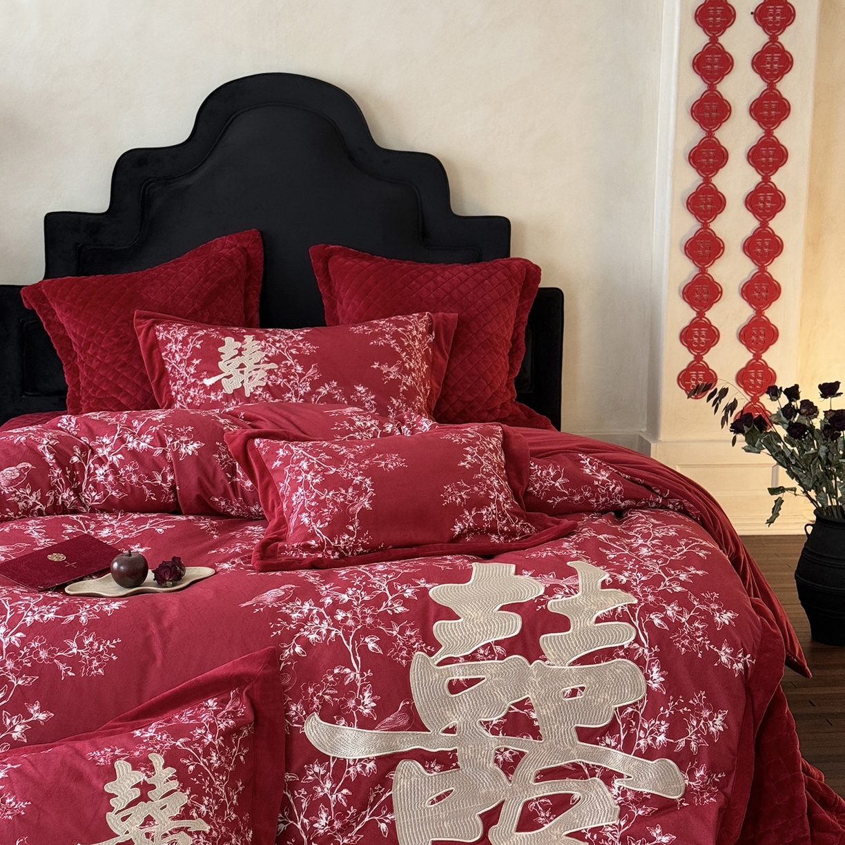 91家纺网 家纺一手货源 找家纺 江涞 2025新款高克重婴肤绒数码印花高端刺绣四件套-合欢 合欢-红