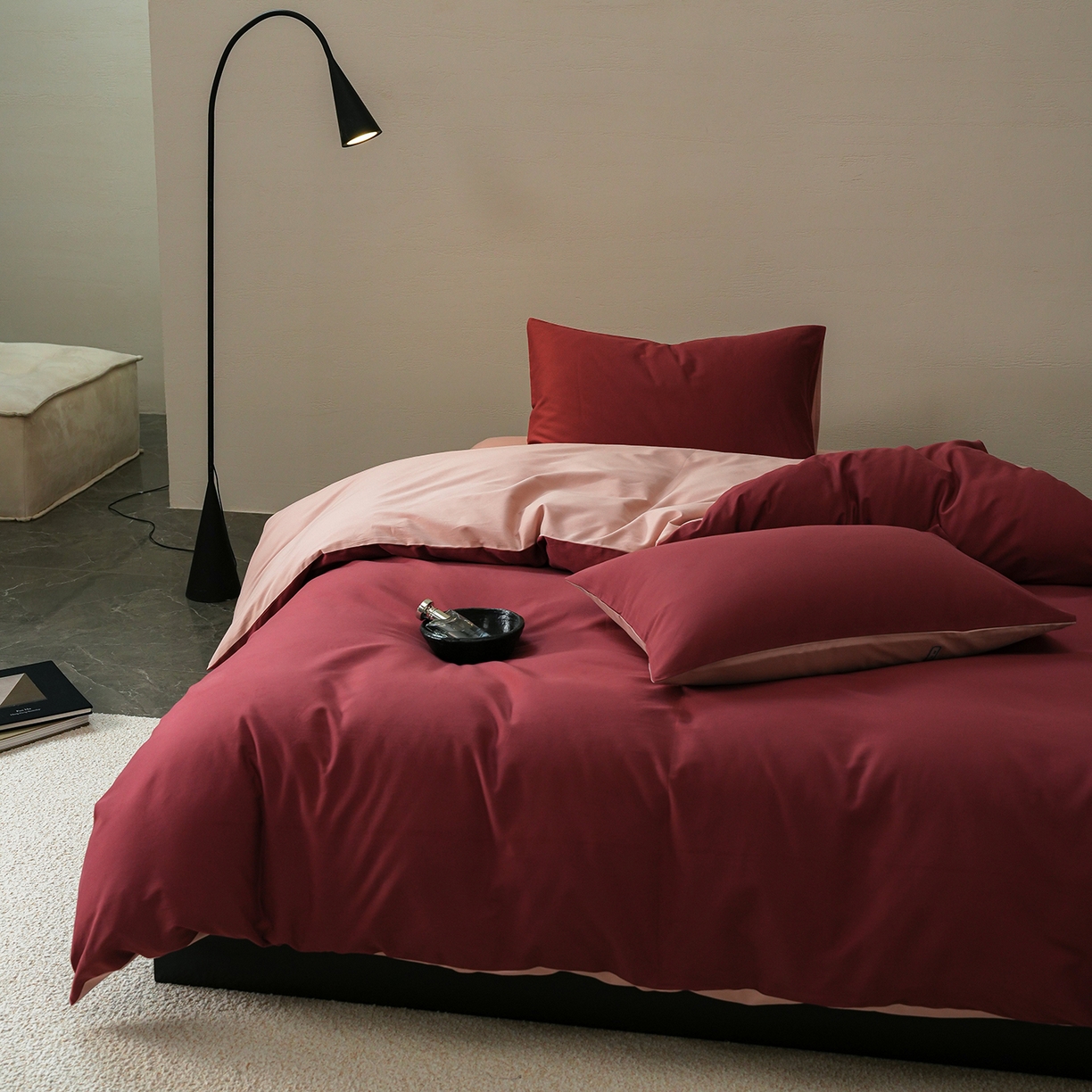 91家纺网 家纺一手货源 找家纺 禾时 2025新款A类全棉贡缎磨毛纯色四件套（礼盒包装）-风格1 维粉