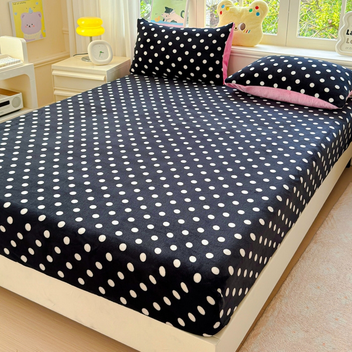 91家纺网 家纺一手货源 找家纺 澜妃 2025新款高克重软软糯糯牛奶绒单床笠CL系列（小红书推荐） CL-黑珍珠