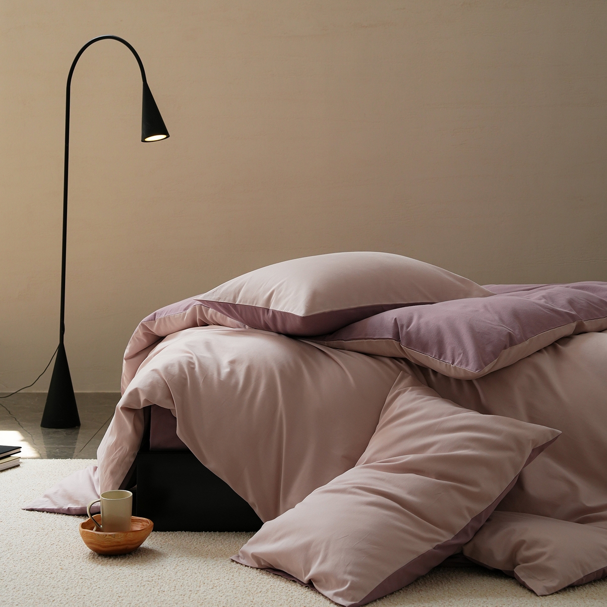 91家纺网 家纺一手货源 找家纺 禾时 2025新款A类全棉贡缎磨毛纯色四件套（礼盒包装）-风格1 溪紫