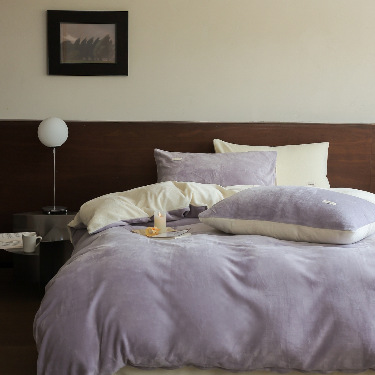 91家纺网 家纺一手货源 找家纺 时光里 2025新款230克纯色简约双拼牛奶绒四件套套件 浅紫拼奶白