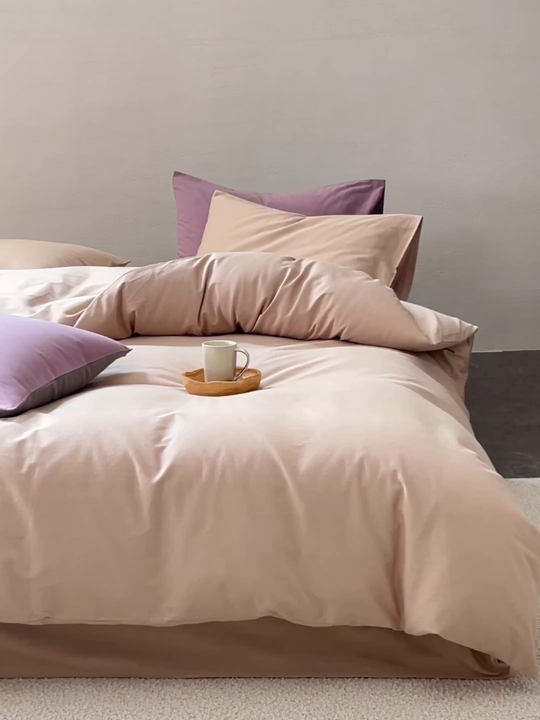 91家纺网 家纺一手货源 找家纺 禾时 2025新款A类全棉贡缎磨毛纯色四件套（礼盒包装）-风格1 鱼肚