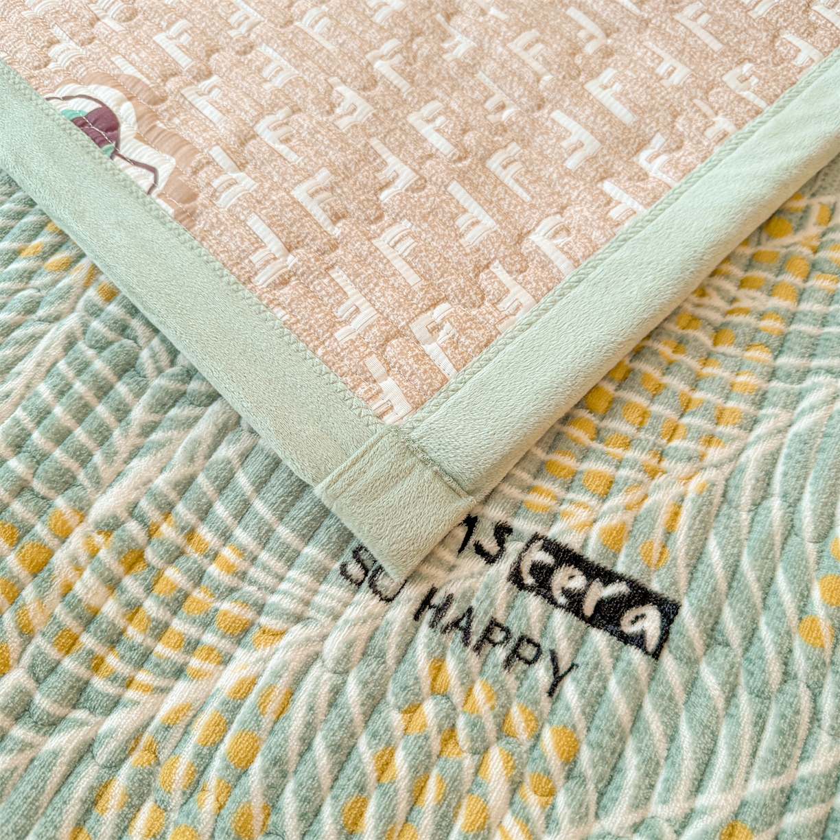 91家纺网 家纺一手货源 找家纺 慕木家纺 2025新款高克重牛奶绒小清新印花卡通夹棉单床盖床盖单件（提供买家秀) 牛奶绒床盖-绿柏叶