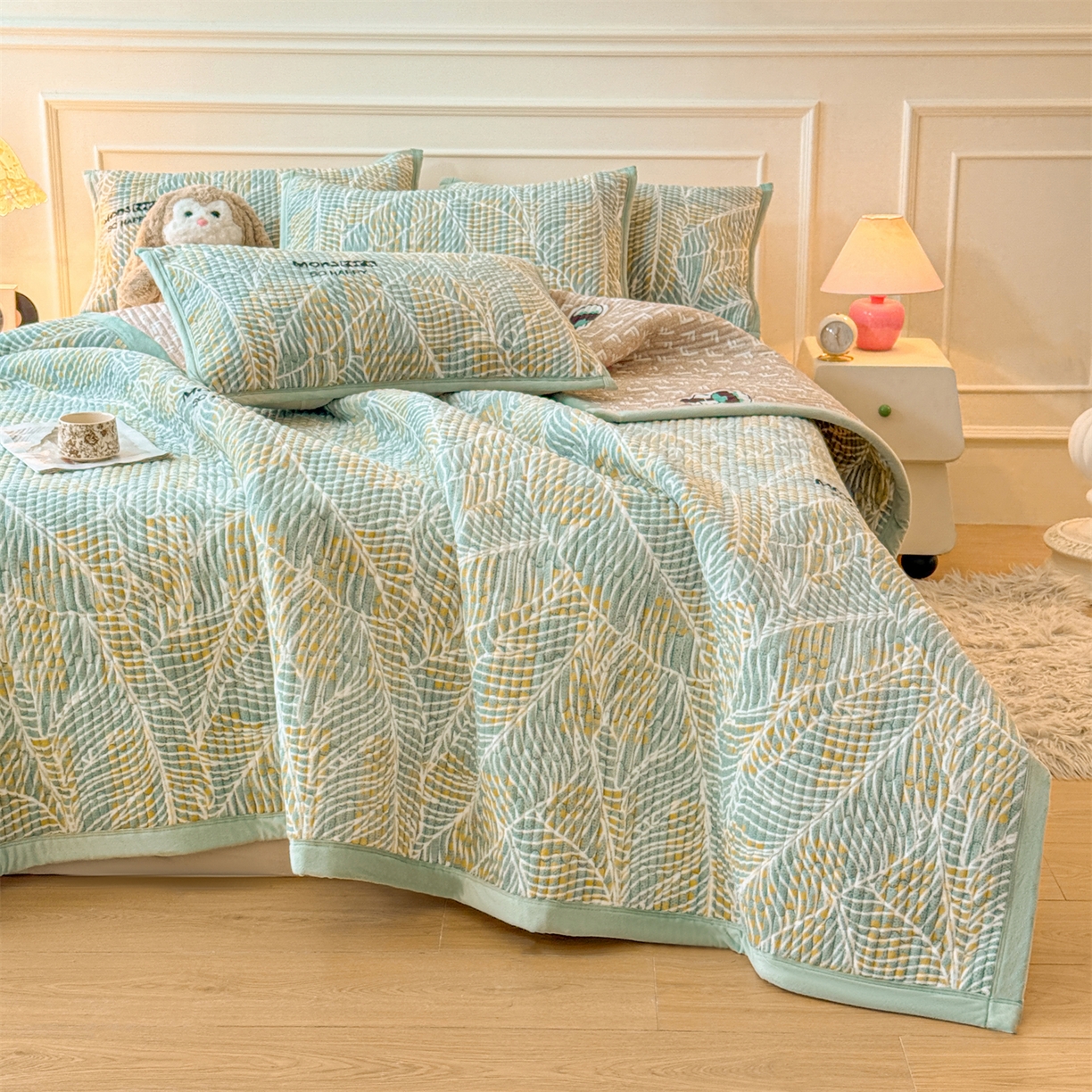 91家纺网 家纺一手货源 找家纺 慕木家纺 2025新款高克重牛奶绒小清新印花卡通夹棉单床盖床盖单件（提供买家秀) 牛奶绒床盖-绿柏叶