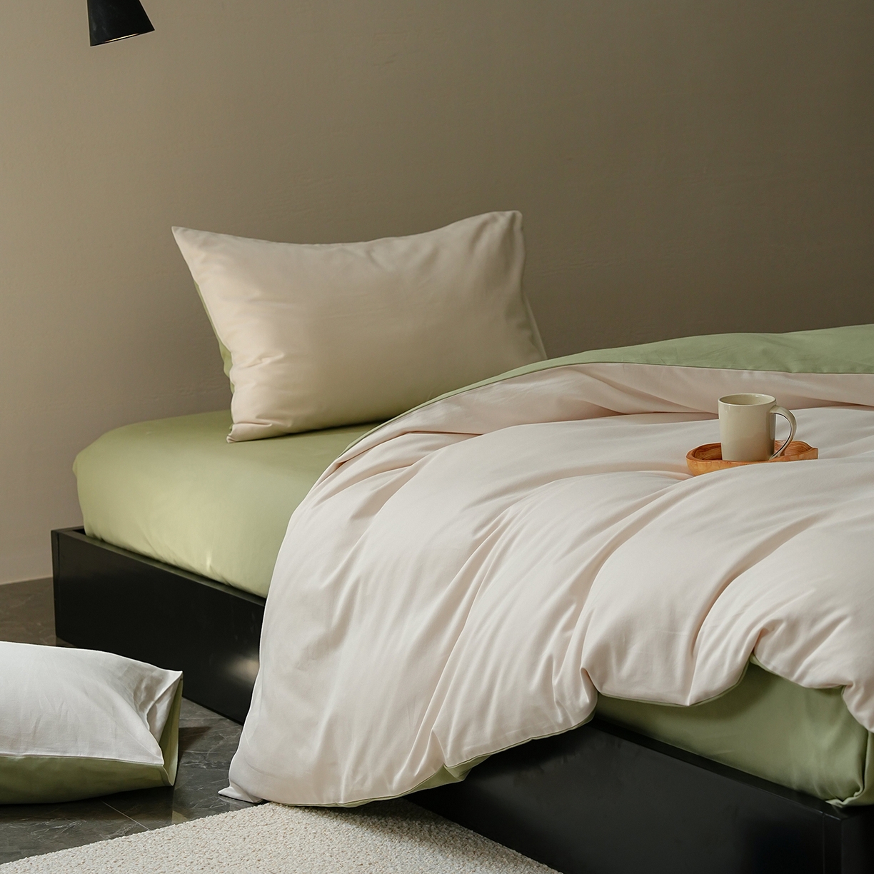 91家纺网 家纺一手货源 找家纺 禾时 2025新款A类全棉贡缎磨毛纯色四件套（礼盒包装）-风格1 玉林