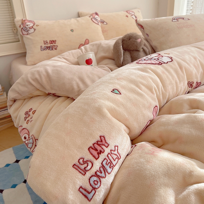 91家纺网 家纺一手货源 找家纺 yyds网供 2025新款萌趣四件套卡通花卉牛奶绒三件套加厚保暖裸睡治愈防静电 美乐蒂萌