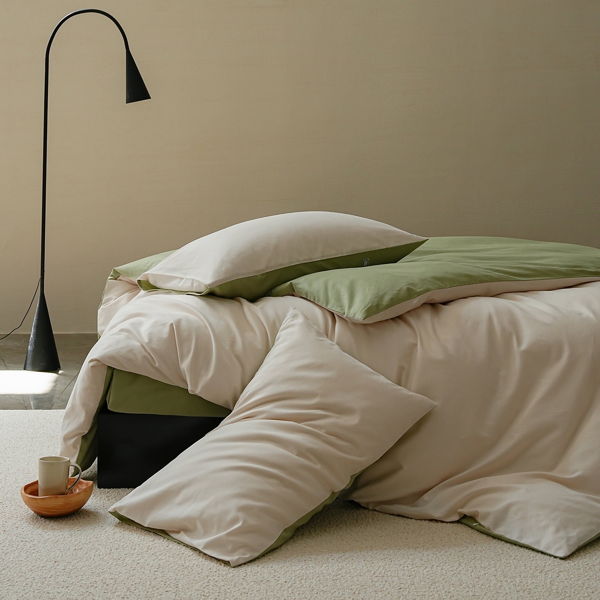 91家纺网 家纺一手货源 找家纺 禾时 2025新款A类全棉贡缎磨毛纯色四件套（礼盒包装）-风格1 玉林