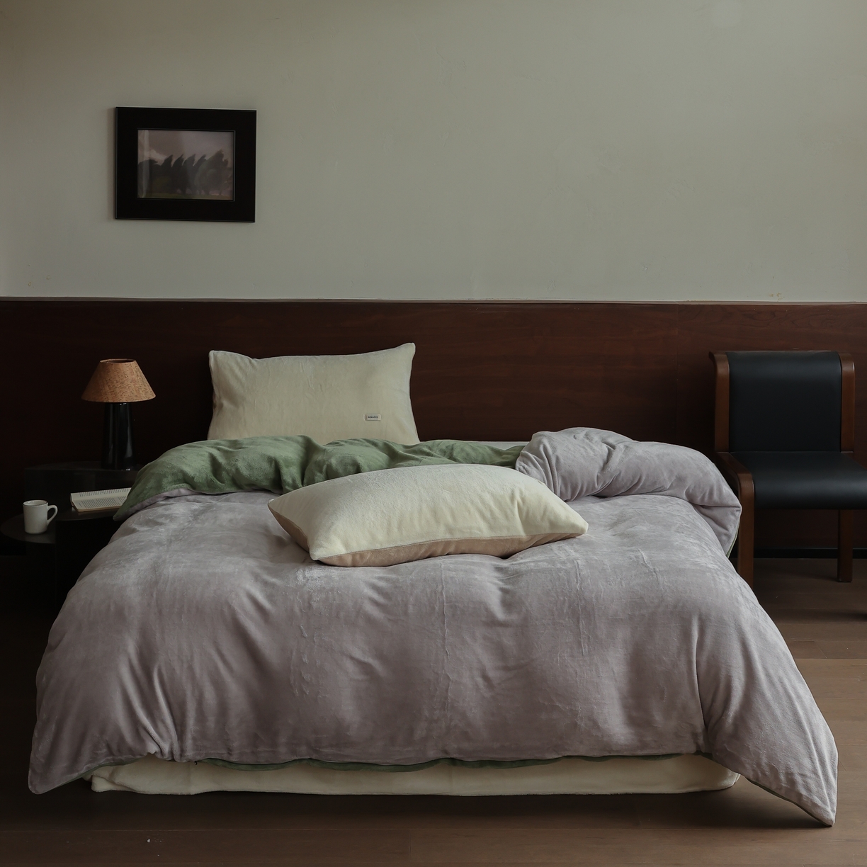 91家纺网 家纺一手货源 找家纺 （总）时光里 2025新款230克纯色简约双拼牛奶绒四件套单品被套